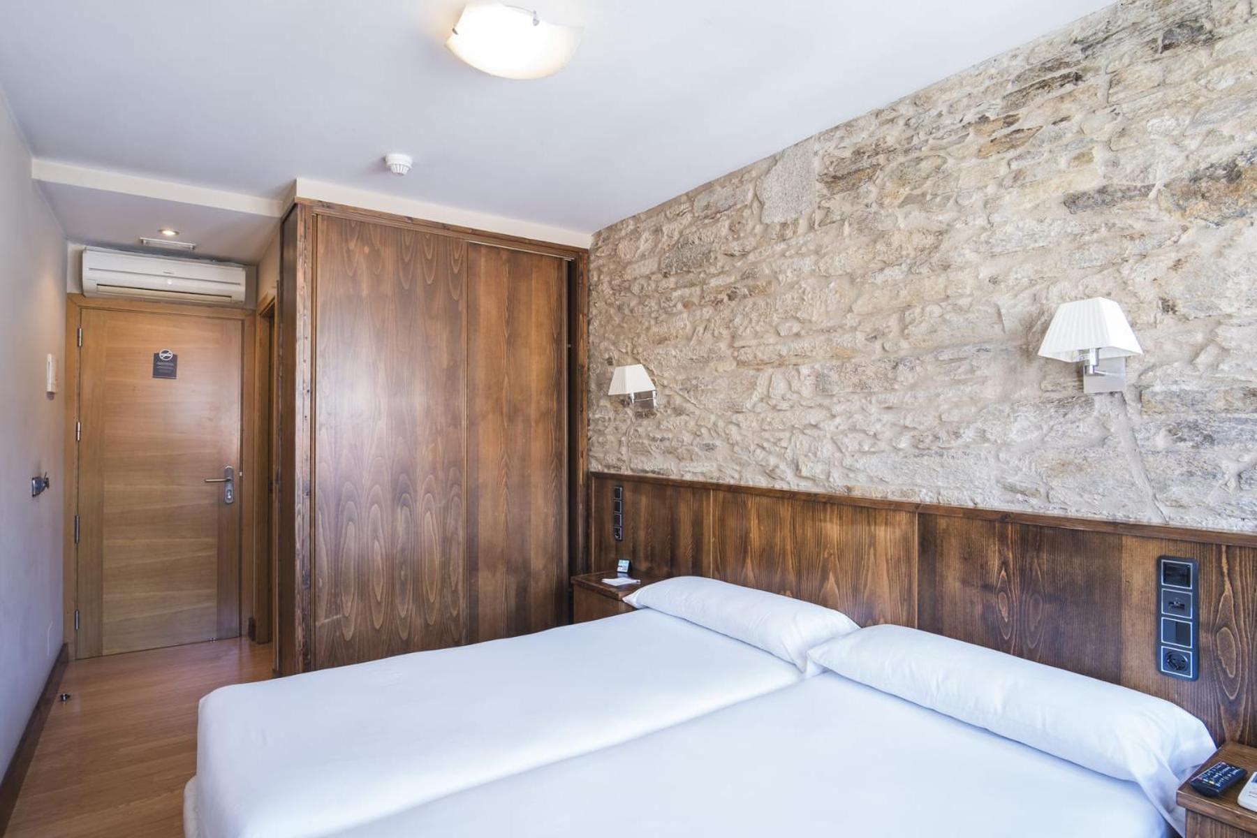 Hotel Alda Avenida سانتياغو دي كومبوستيلا المظهر الخارجي الصورة